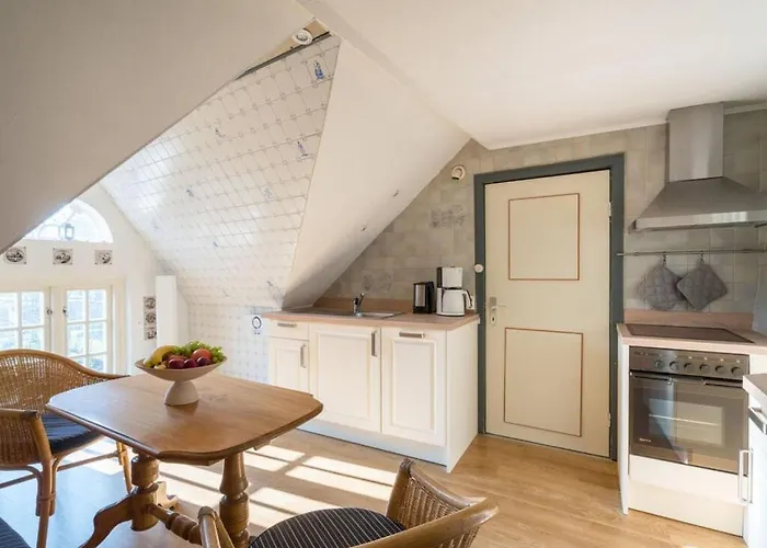 Vakantiehuis Rustic Gable F3 *